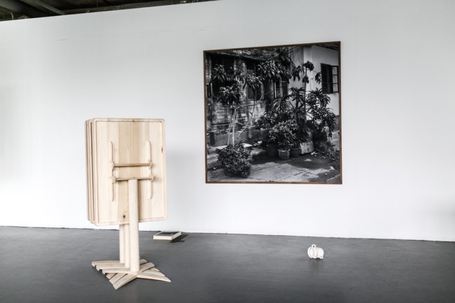 Detail houten tafels